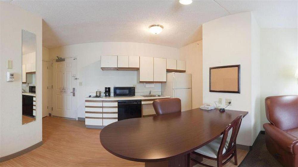 Sonesta Simply Chicago O'hare Airport Hotel 3*