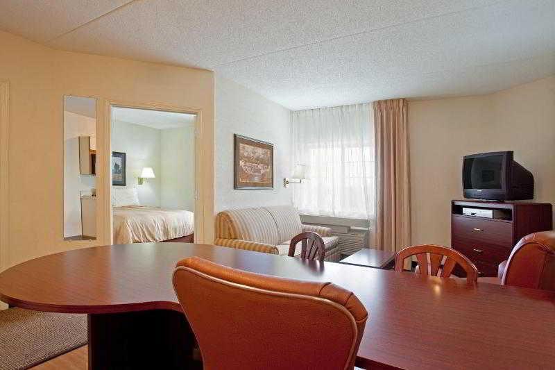 Hotel Sonesta Simply Chicago O'hare Airport